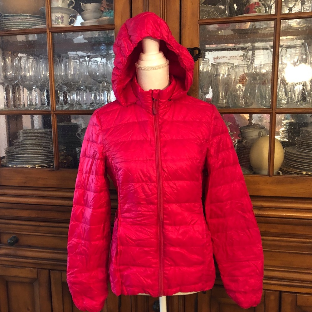 NWOT 32 degrees packable jacket